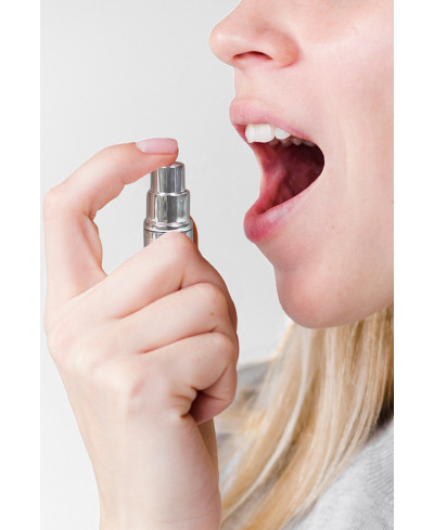 Spray sexe oral et bouche humide à la fraise acide